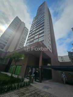 Image 25 - 648452