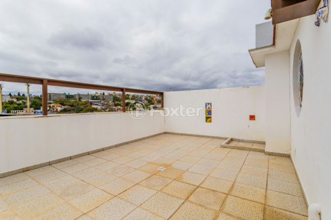 Image 27 - 654637