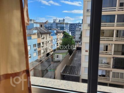 Image 32 - 655754