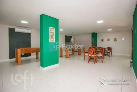 Image 33 - 655972