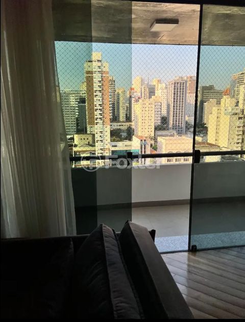 Image 28 - 656617