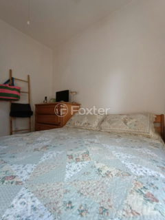 Image 49 - 656775