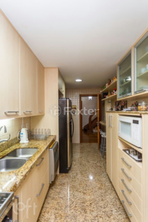 Image 41 - 657458