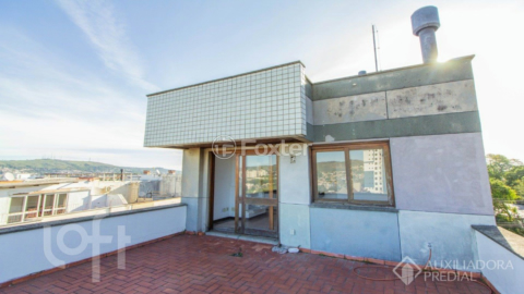 Image 52 - 658095
