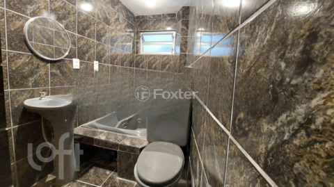 Image 21 - 679385