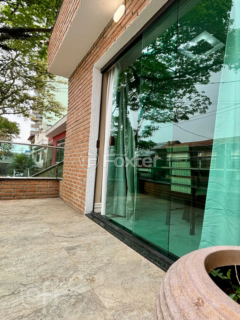 Image 29 - 686392