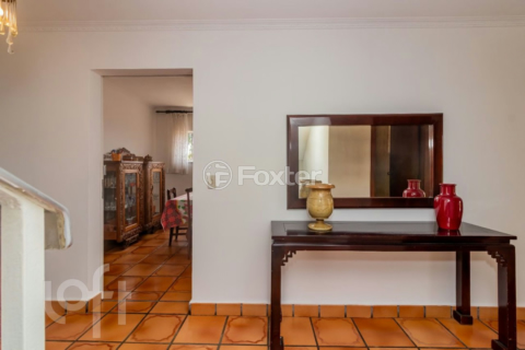 Image 39 - 686413