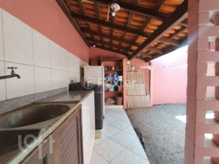 Image 33 - 688696