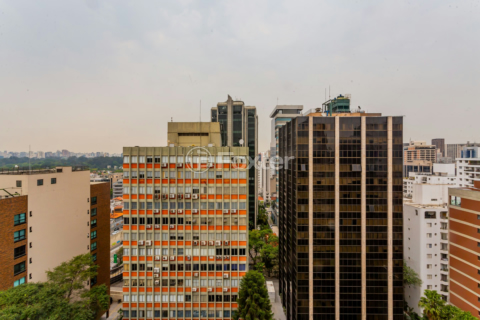 Image 24 - 689689