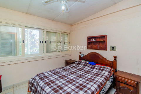 Image 20 - 690473