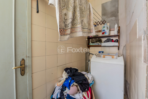 Image 23 - 691734