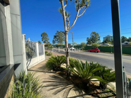 Image 36 - 692261
