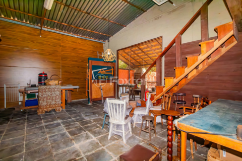 Image 37 - 693287