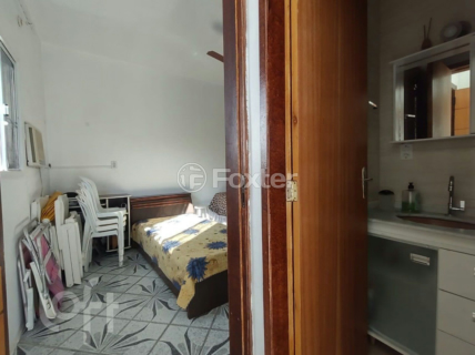 Image 25 - 696468