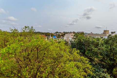 Image 23 - 700596