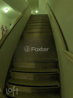 Image 6 - 700718