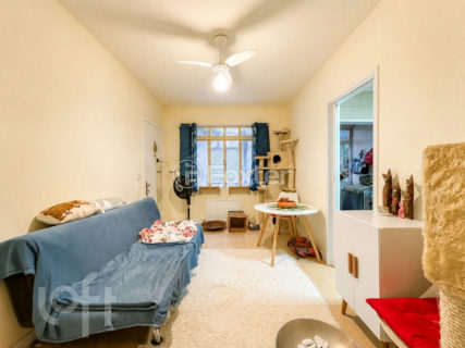 Image 3 - 700718