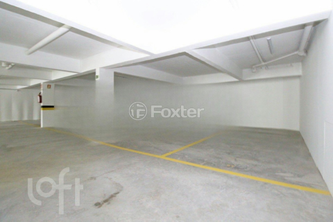 Image 32 - 702972
