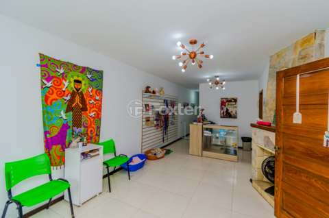 Image 33 - 703724