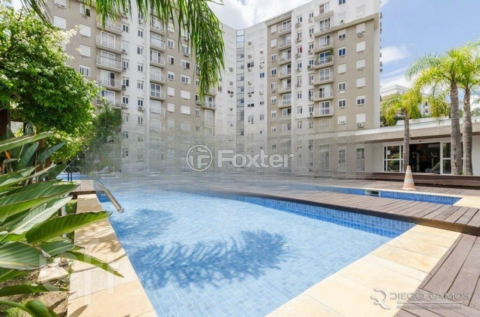 Image 7 - 703958