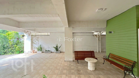 Image 31 - 704049