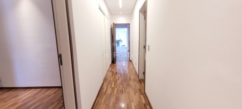 Image 47 - 706352
