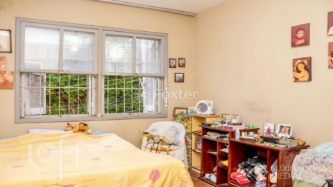 Image 34 - 717579