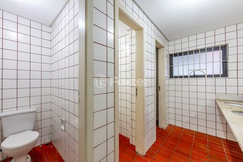 Image 29 - 726263