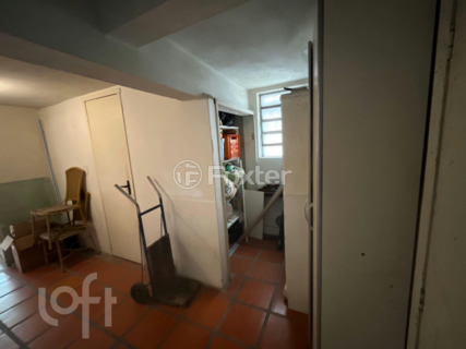 Image 33 - 726868