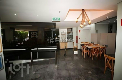 Image 24 - 727042