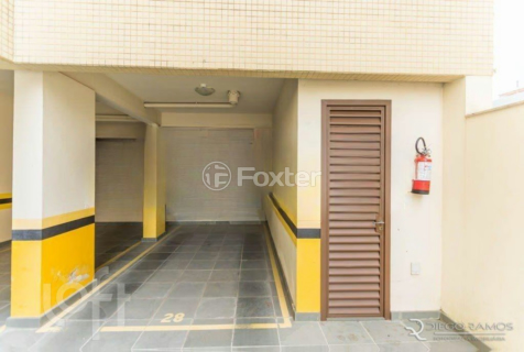 Image 40 - 727574