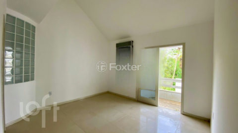 Image 21 - 728689