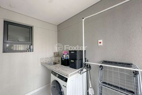 Image 29 - 728878