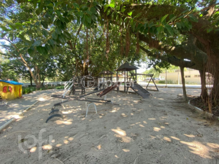 Image 37 - 729464