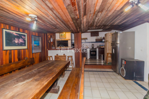 Image 30 - 734878