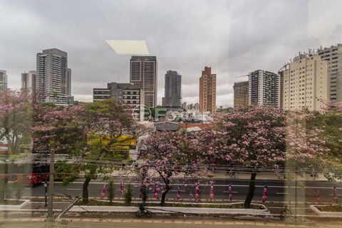 Image 160 - 735377