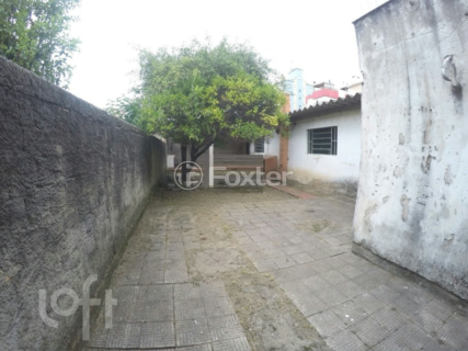 Image 46 - 737123