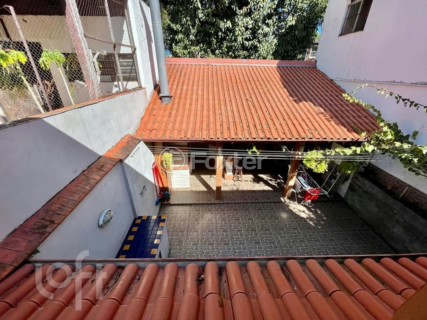 Image 3 - 737209