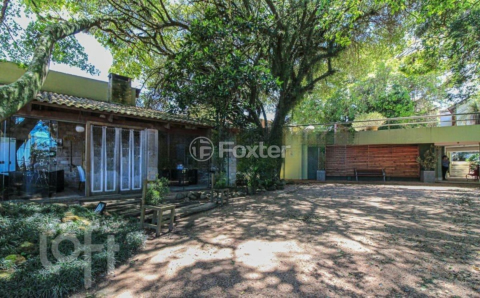 Image 30 - 737394
