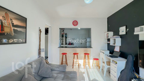 Image 32 - 744673