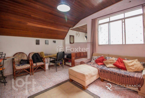 Image 36 - 745432