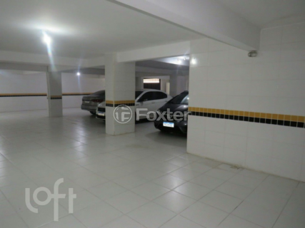 Image 33 - 745549