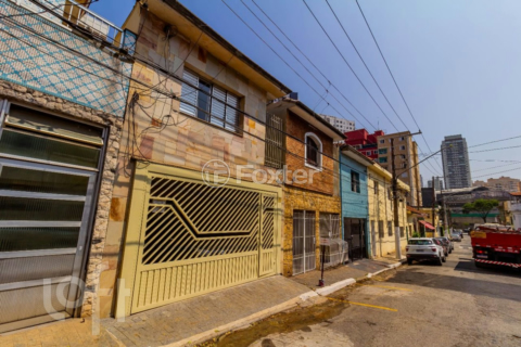 Image 30 - 746950