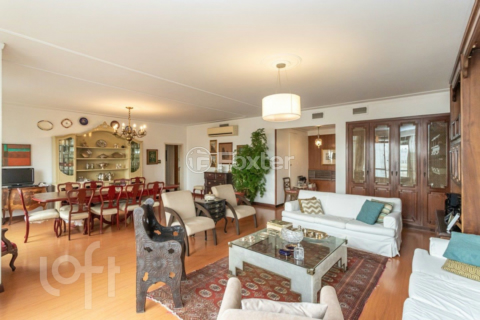 Image 33 - 747529