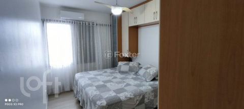 Image 32 - 747779