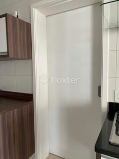 Image 24 - 748637