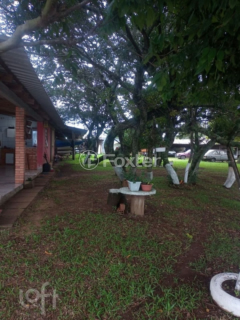 Image 23 - 748648