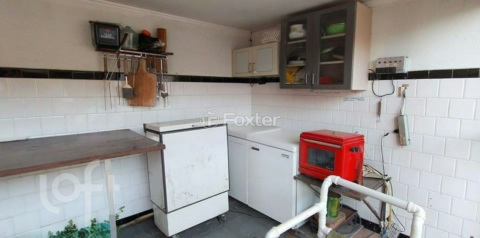 Image 21 - 749674