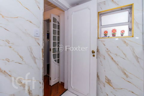 Image 37 - 750007