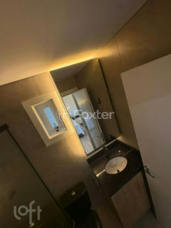 Image 31 - 750888